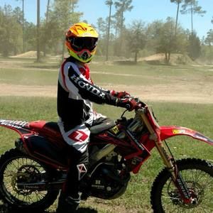 Meet your Posher, Lee